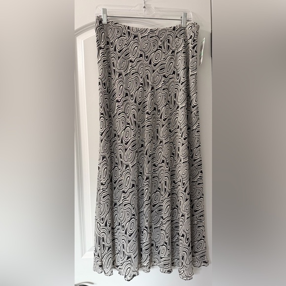 Charter Club Dresses & Skirts - Charter Club Black and White Swirl A-Line Maxi Skirt